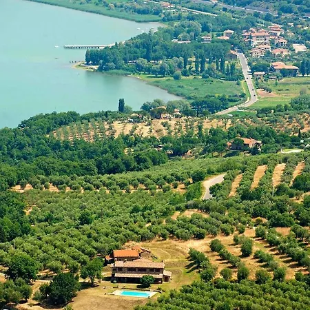 Poloturisticoumbria Con Piscina Trasimeno Villa Magione