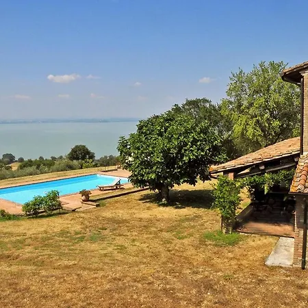 빌라 Poloturisticoumbria Con Piscina Trasimeno