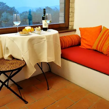 빌라 Poloturisticoumbria Con Piscina Trasimeno