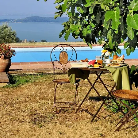 Poloturisticoumbria Con Piscina Trasimeno Magione